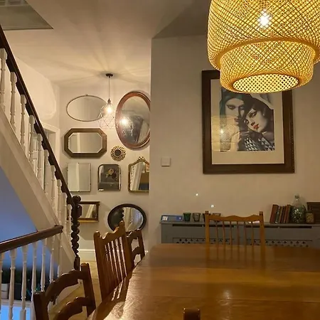 Vere House, 2, Spacious & Great Location スカーバラ