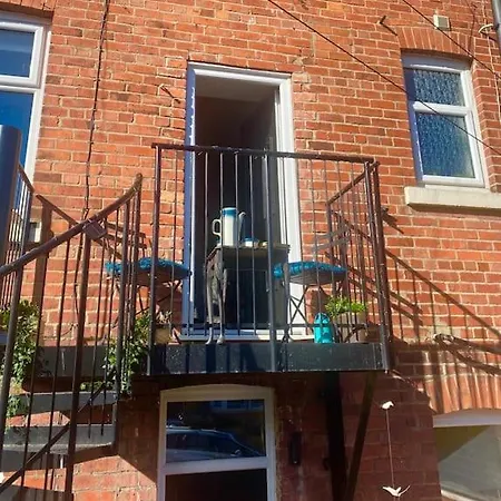 Vere House, 2, Spacious & Great Location