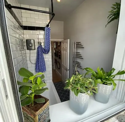 アパート Vere House, 2, Spacious & Great Location スカーバラ