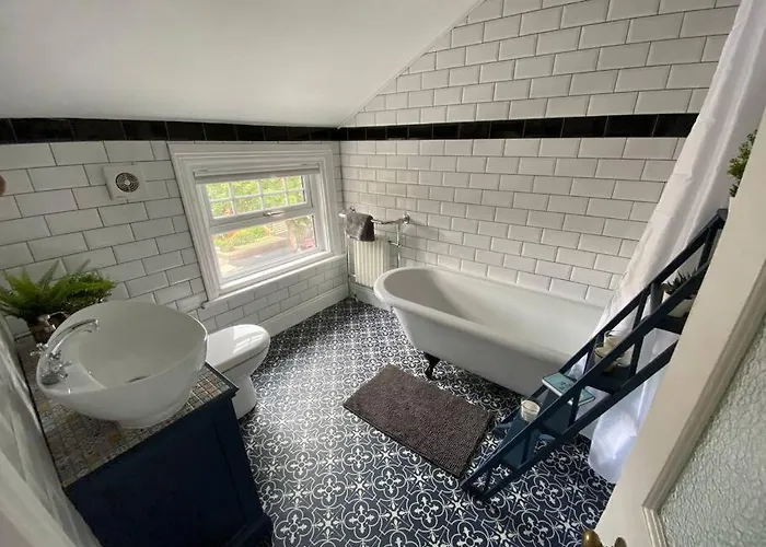 アパート Vere House, 2, Spacious & Great Location スカーバラ