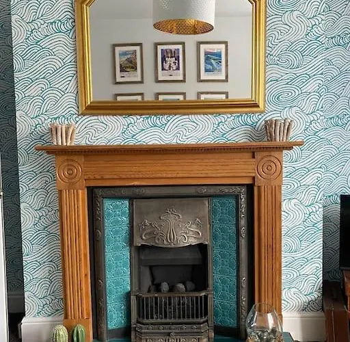 Vere House, 2, Spacious & Great Location