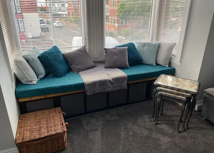 Vere House, 2, Spacious & Great Location Scarborough