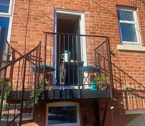 Vere House, 2, Spacious & Great Location