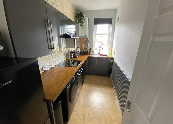 Vere House, 2, Spacious & Great Location Scarborough