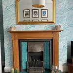 Vere House, 2, Spacious & Great Location